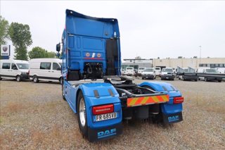 DAF XF 530 Trattore stradale con cabina letto 3