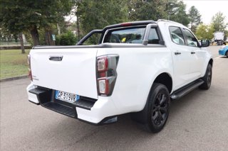 ISUZU D-Max 1.9 td crew N60FF 4x4 auto 3