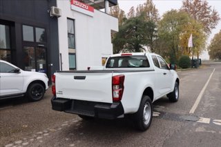 ISUZU D-Max 1.9 td space N60B 4x4 3