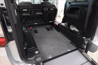 VOLKSWAGEN Caddy Pianale Ribassato 2.0 TDI 102 CV Space 9